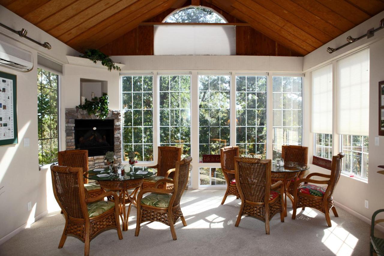 Inn At Harbour Ridge Bed And Breakfast 오사지비치 외부 사진